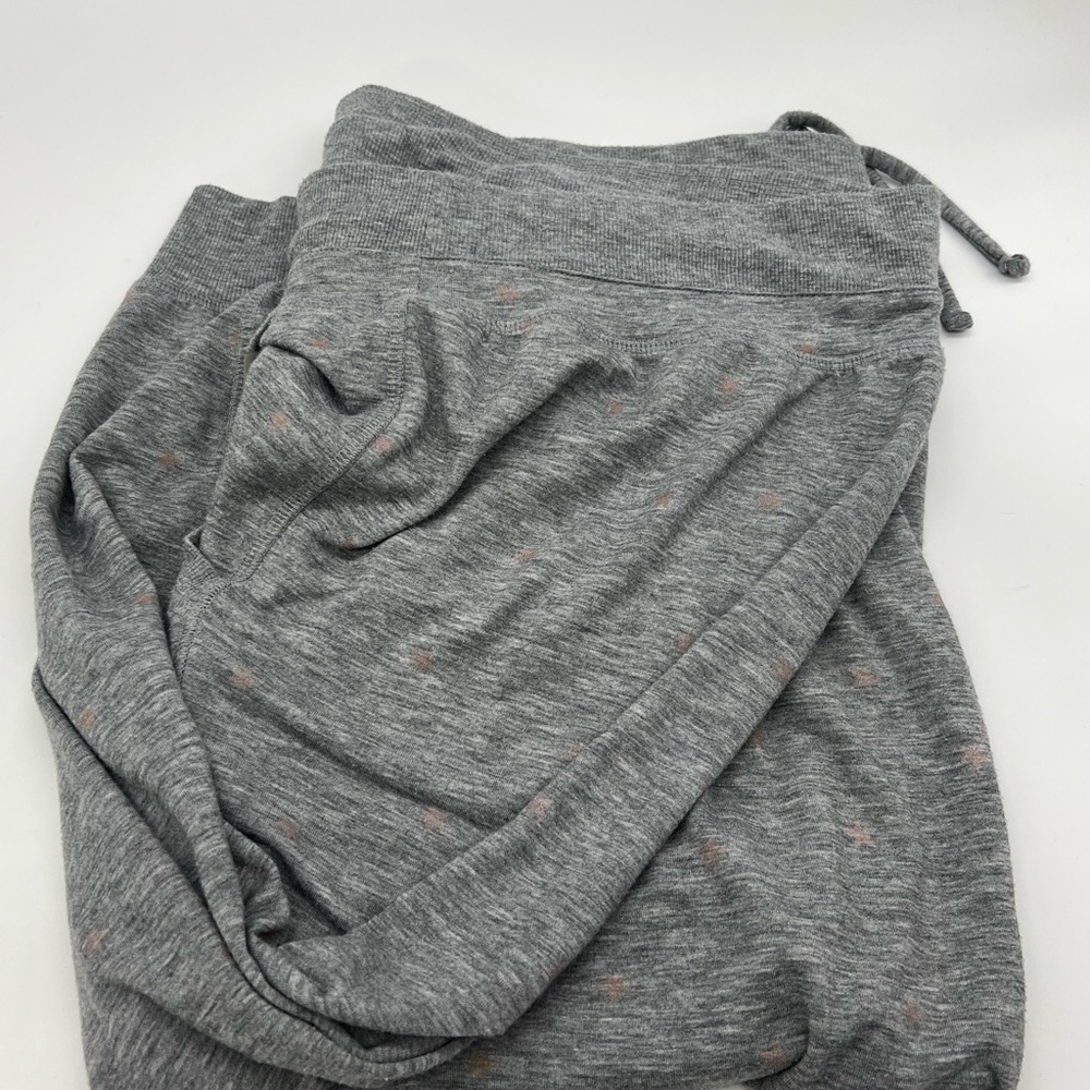 Cozy Gray Drawstring Lounge Pants with Gold Star Detail - Picture 4 of 4